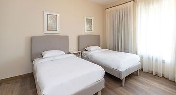 Prime Select Village Gate