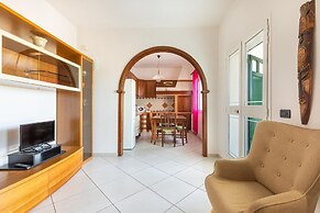 3635 Villa Dolce - App 2 by Barbarhouse