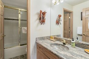 Sunvail Condos 31e 3 Bedroom Condo by RedAwning