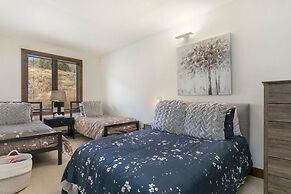 Sunvail Condos 33c 2 Bedroom Condo by RedAwning