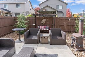 Bend Able 3 Bedroom Home by Redawning