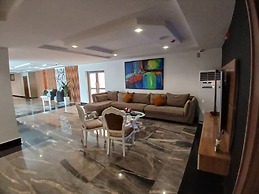 1 Oak Apartments Guzape