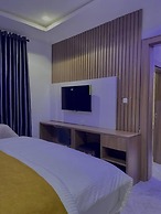 1 Oak Apartments Guzape
