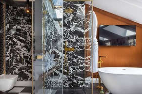 Canvas House by Fragola Collection