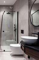 Canvas House Fragola Apartments