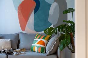 Canvas House Fragola Apartments