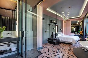 Canvas House Fragola Apartments