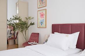 Canvas House by Fragola Collection