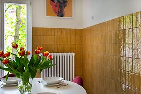 Canvas House Fragola Apartments