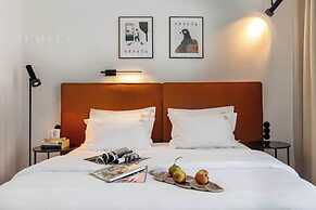 Canvas House Fragola Apartments