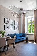 Canvas House by Fragola Collection