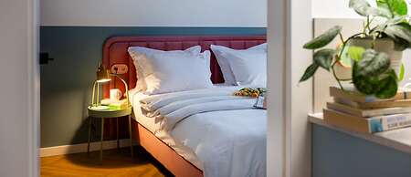 Canvas House Fragola Apartments