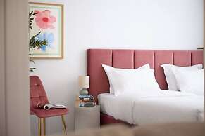Canvas House by Fragola Collection