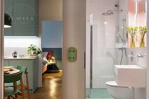 Canvas House by Fragola Collection