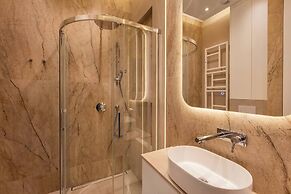 Canvas House by Fragola Collection