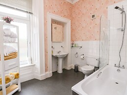 Seaview Wellness Retreat