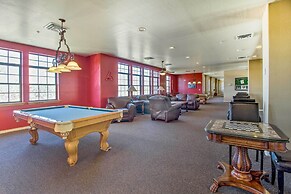 Rustic-chic Overgaard Condo w/ Fishing Pond!