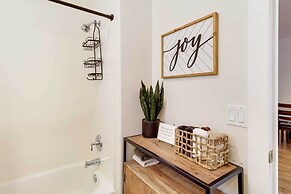 Rustic-chic Overgaard Condo w/ Fishing Pond!