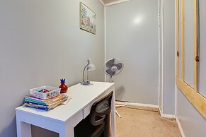 Lead Hideaway w/ Fireplace, Grill & Deck!