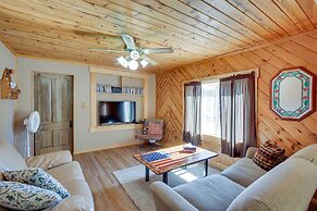 Lead Hideaway w/ Fireplace, Grill & Deck!