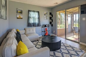 Waterfront Rock Point Vacation Rental w/ Sunroom!