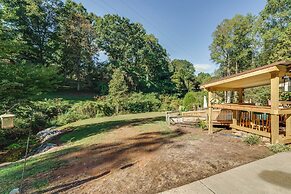 Cozy, Pet-friendly Retreat in Hickory w/ Fire Pit!