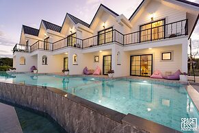 The Autumn Creek ChiangRai