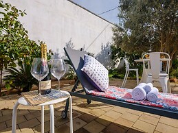 Relais Torre Chianca With Climate, Parking, Wi-fi & Panoramic Rooftop