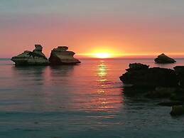 Relais Torre Chianca With Climate, Parking, Wi-fi & Panoramic Rooftop