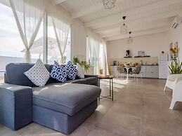 Relais Torre Chianca With Climate, Parking, Wi-fi & Panoramic Rooftop