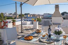Relais Torre Chianca With Climate, Parking, Wi-fi & Panoramic Rooftop