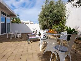 Relais Torre Chianca With Climate, Parking, Wi-fi & Panoramic Rooftop