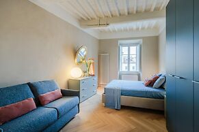 Casa Pino in Lucca With 2 Bedrooms and 2 Bathrooms