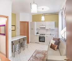 Venice Grand Canal Style Apt 1 by Wonderful Italy