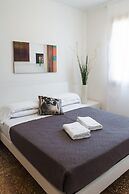 Accademia Charm 3 by Wonderful Italy