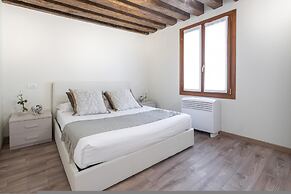 Venice Luxury Palace 5 by Wonderful Italy