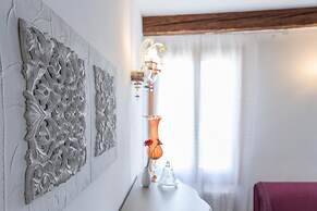 Accademia Charm 5 by Wonderful Italy