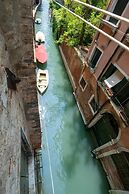 Venice Grand Canal Style Apt 2 by Wonderful Italy