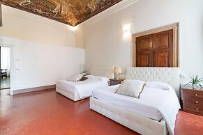 Venice Luxury Palace 3 by Wonderful Italy