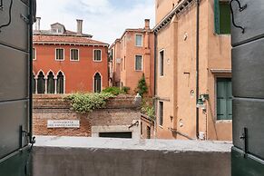 Venice Luxury Palace 3 by Wonderful Italy