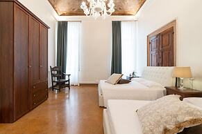 Venice Luxury Palace 3 by Wonderful Italy