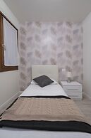 San Marco Style Canal View Apt 1 by Wonderful Italy