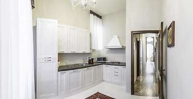 San Marco Deluxe Canal View Balcony by Wonderful Italy