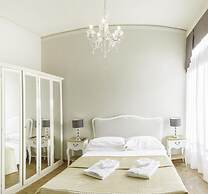 San Marco Deluxe Canal View Balcony by Wonderful Italy