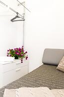 Accademia Charm 6 by Wonderful Italy