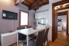 Herion Palace Apt 5 by Wonderful Italy