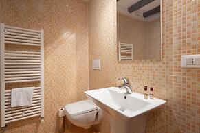 Herion Palace Apt 5 by Wonderful Italy