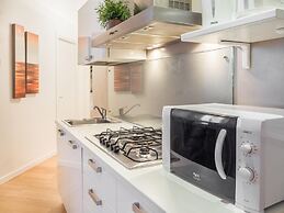 Rialto Project Apartment 2 by Wonderful Italy