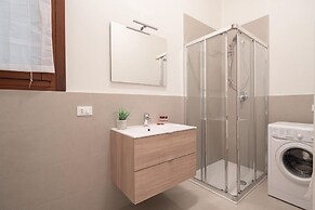 Accademia Charm 2 2 by Wonderful Italy