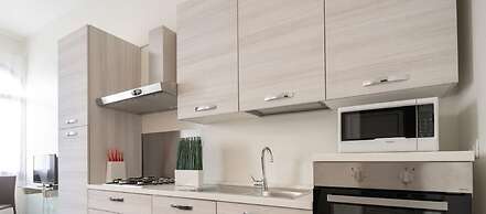 Accademia Charm 2 2 by Wonderful Italy